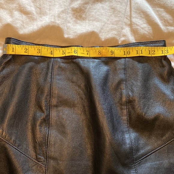 Vintage I.Magnin Leather Pencil Skirt - Picture 7 of 9